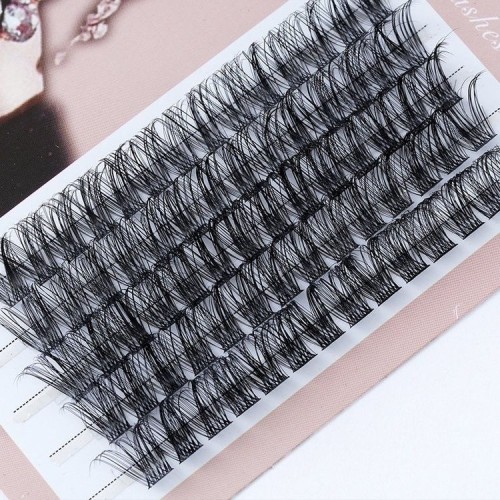 Single Cluster Dense Cross Eyelashes